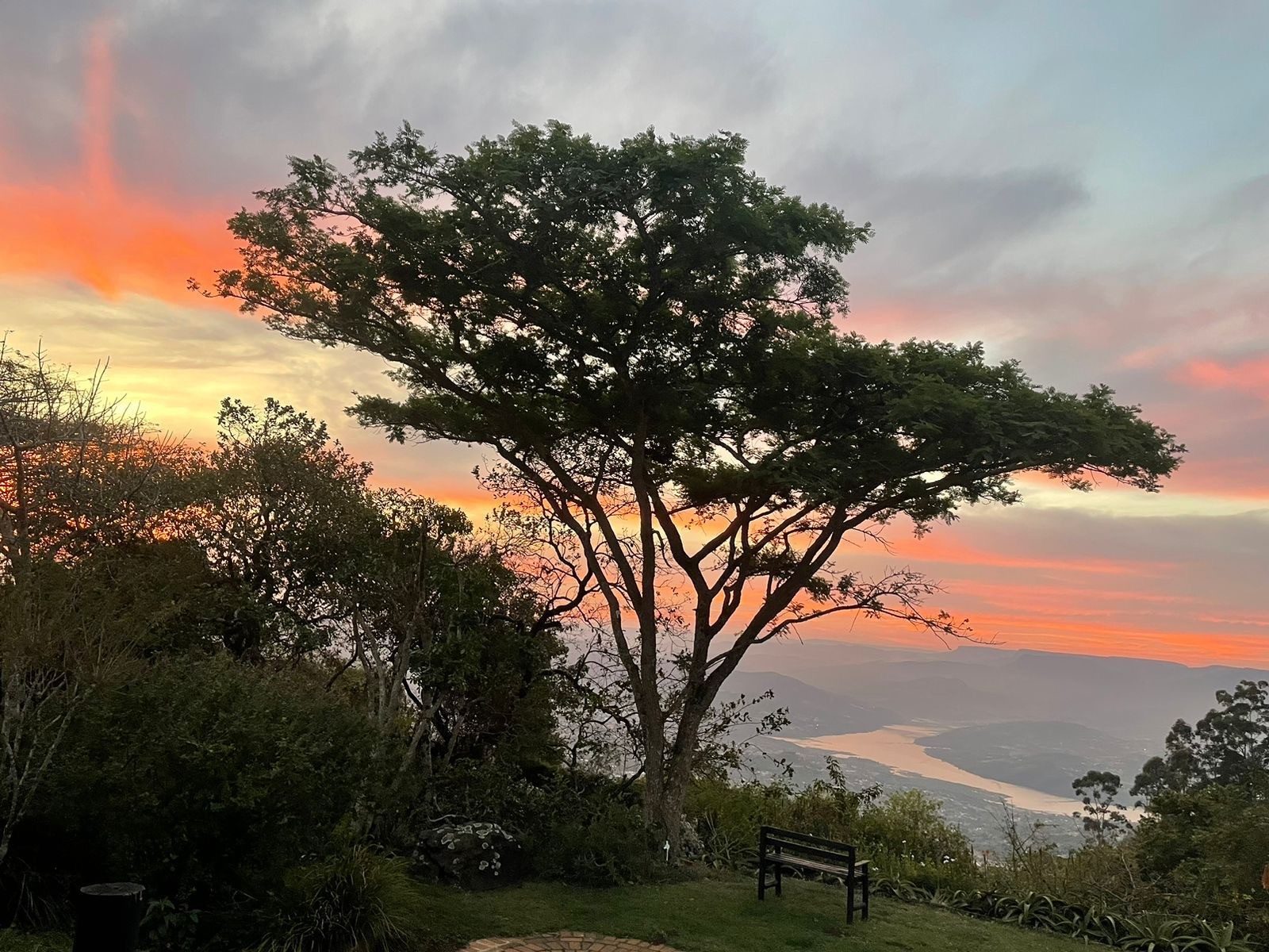 Rooms with a View — Inanda Dam far below, the Valley of a Thousand Hills as a backdrop (14 of 18)